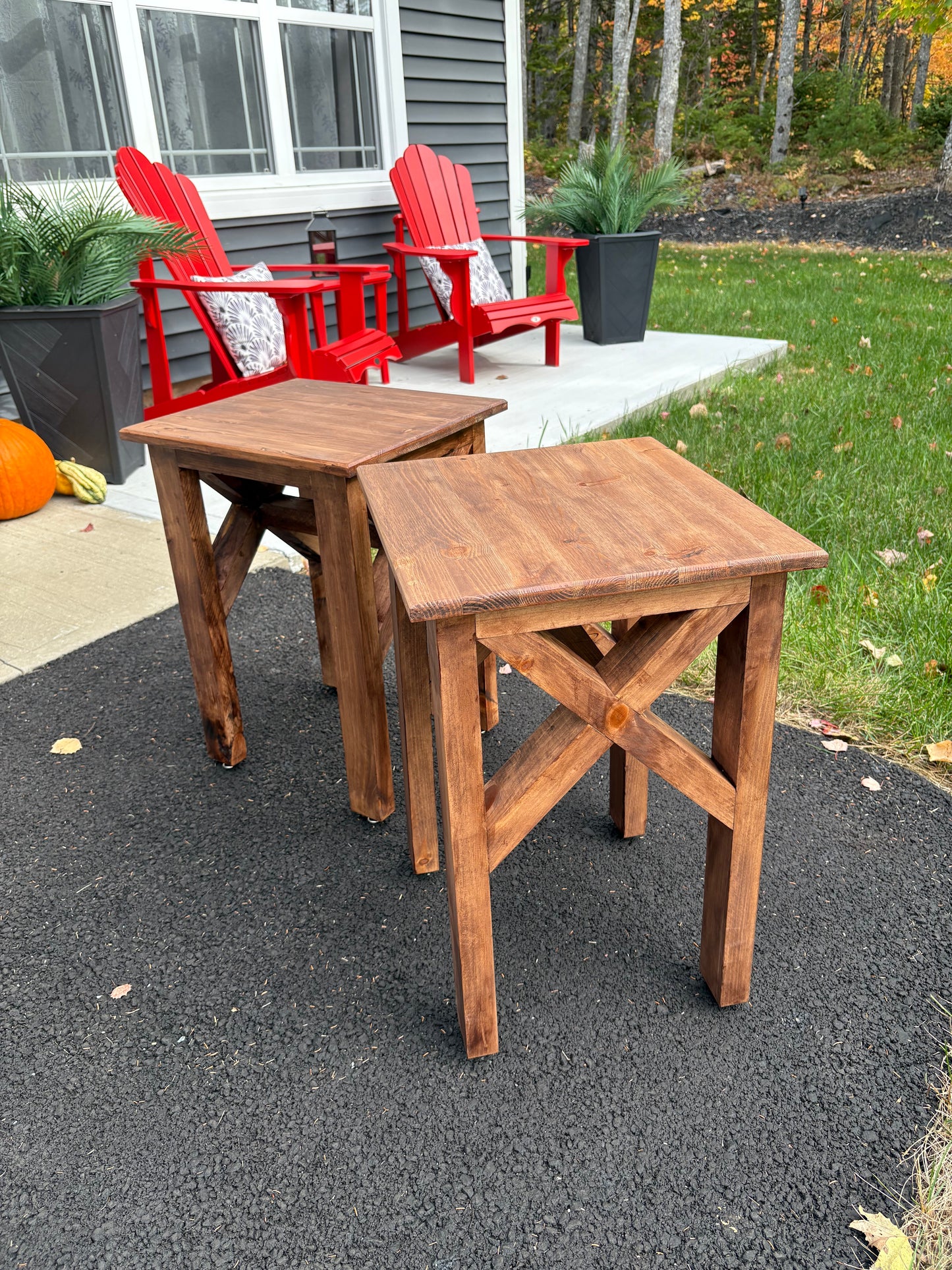 Pine Coffee & End Table